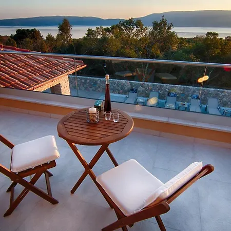 Villa Modern With Pool, Sea View, Near The Sea And The - By Traveler Tourist Agency Krk Id 2168 *