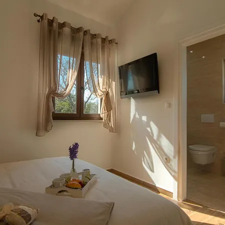 Modern With Pool, Sea View, Near The Sea And The - By Traveler Tourist Agency Krk Id 2168 * Pinezići
