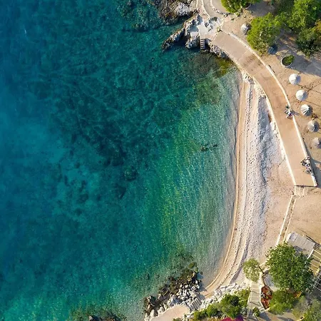 Modern With Pool, Sea View, Near The Sea And The - By Traveler Tourist Agency Krk Id 2168