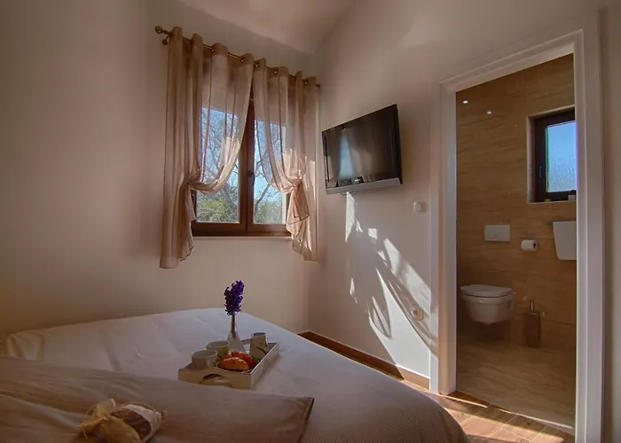 Modern With Pool, Sea View, Near The Sea And The - By Traveler Tourist Agency Krk Id 2168 * Pinezići